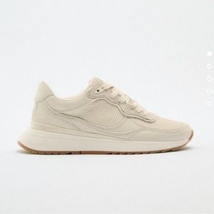 Zara texture running shoes